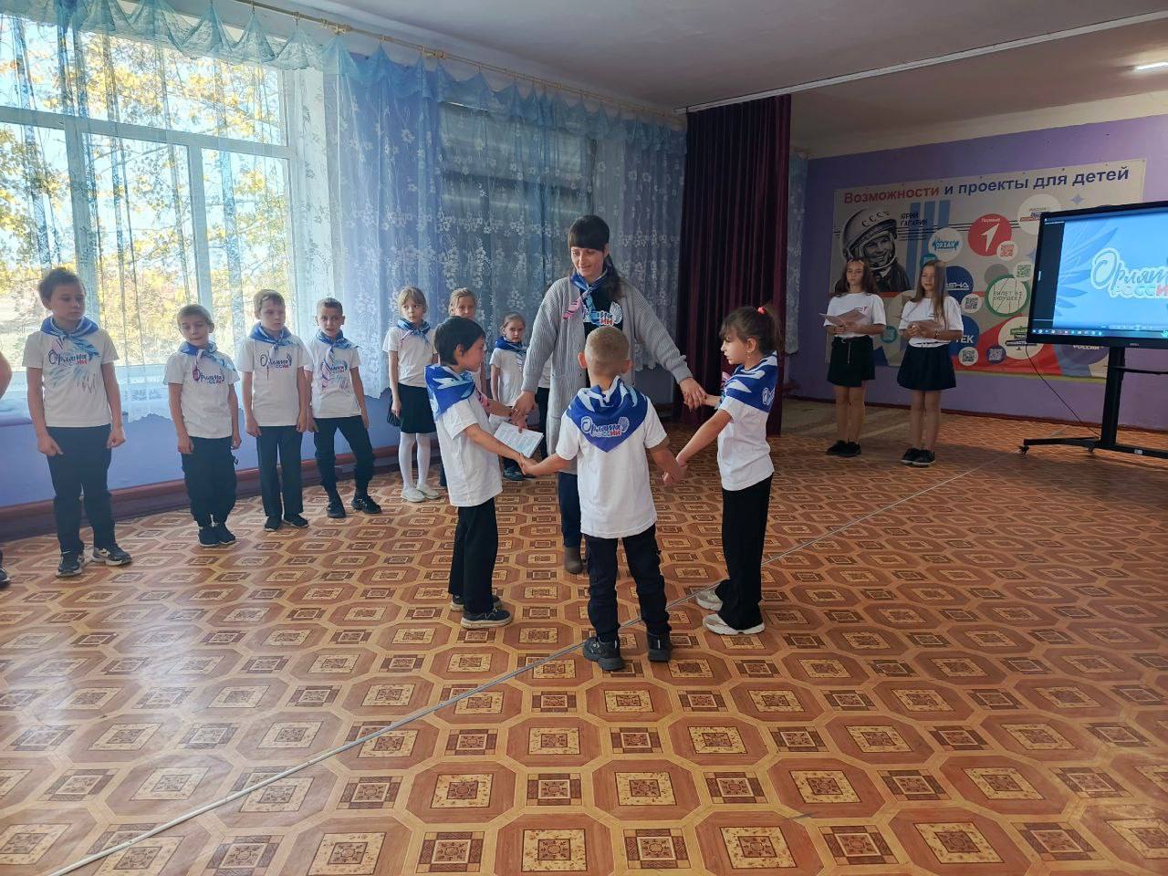 Первоклашки ГБУ ОО ЗО "Партизанская школа-детский сад" пополнили ряды Орлят России Первоклашки ГБУ ОО ЗО "Партизанская школа-детский сад" пополнили ряды Орлят России