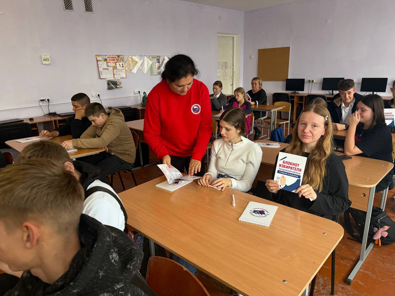В ГБУ ОО ЗО «Ботиевская СОШ № 12» состоялись выборы президента школы, организованные по всем правилам избирательного процесса В ГБУ ОО ЗО «Ботиевская СОШ № 12» состоялись выборы президента школы, организованные по всем правилам избирательного процесса