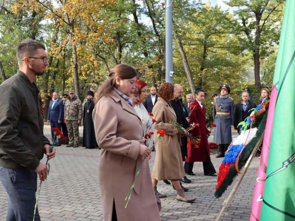 Память о подвиге жива: в Мелитополе отметили День освобождения города Память о подвиге жива: в Мелитополе отметили День освобождения города