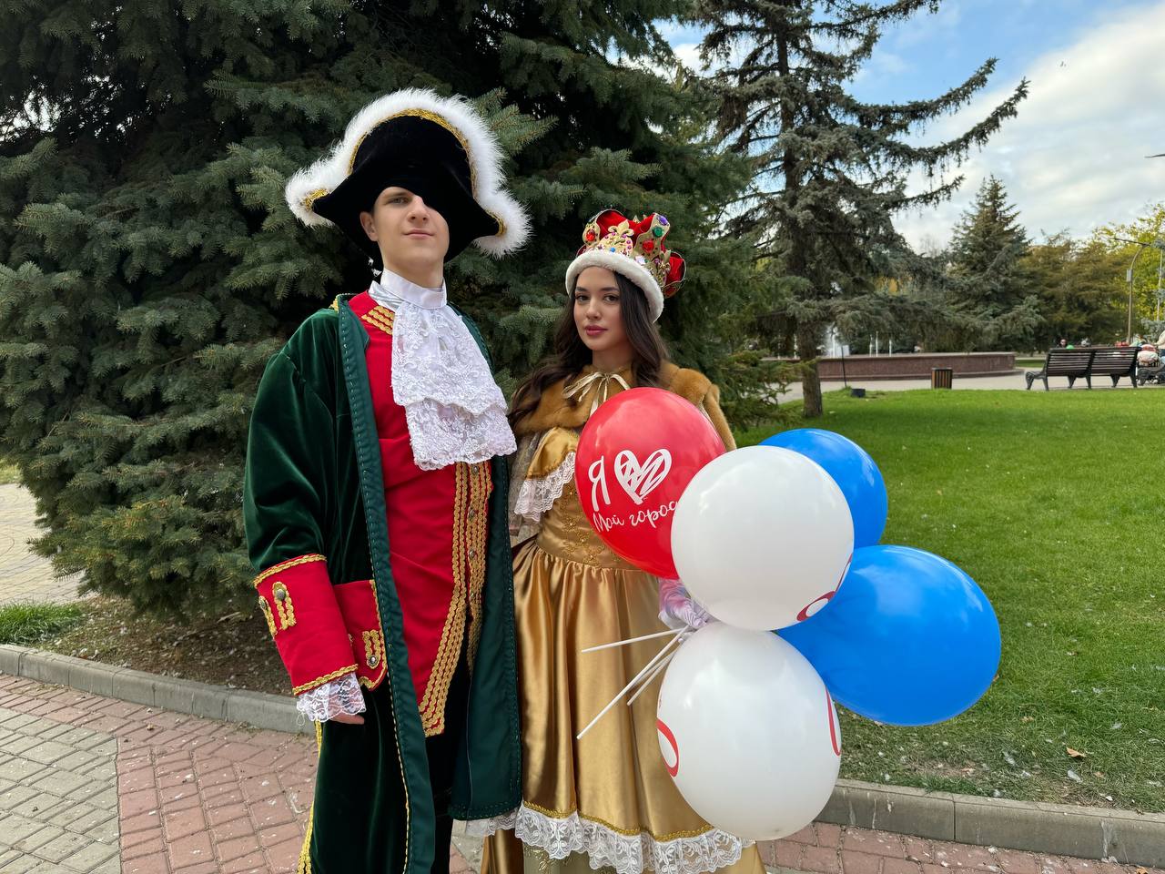 В городском парке состоялась фотосессия «Застывшие мгновения истории» В городском парке состоялась фотосессия «Застывшие мгновения истории»