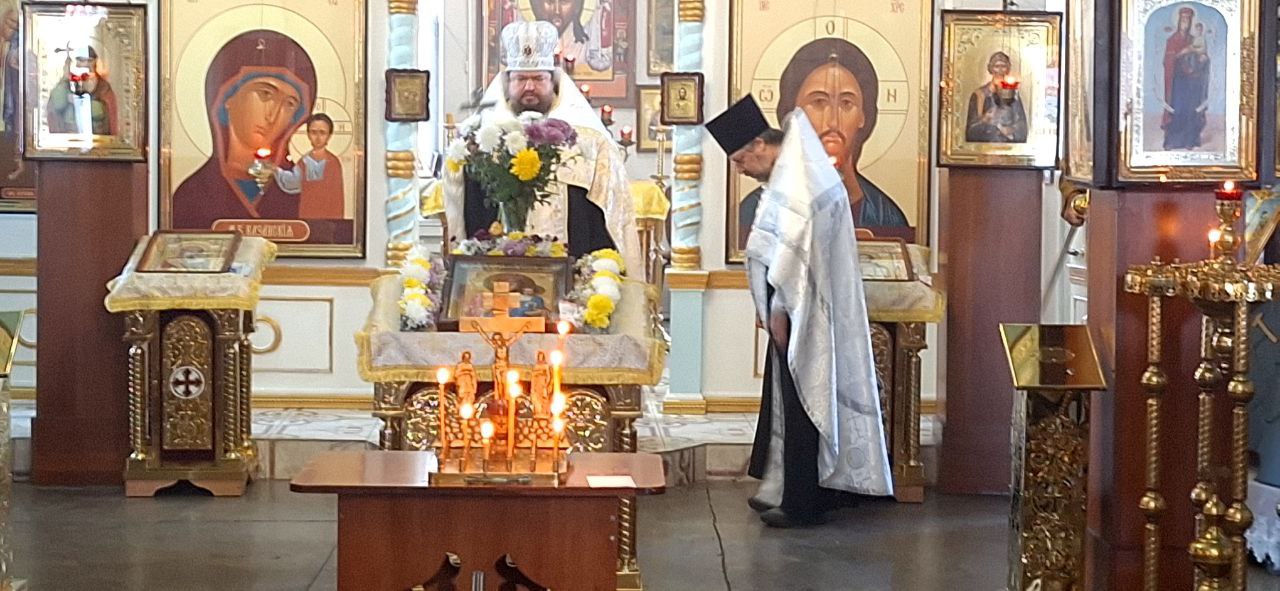 ПАМЯТЬ СИЛЬНЕЕ ВРЕМЕНИ. 26 октября в г. Васильевка состоялась панихида по воинам-освободителям, которые в эти дни в 1943 году, ценой огромных потерь, освободили наш город от фашистской оккупации ПАМЯТЬ СИЛЬНЕЕ ВРЕМЕНИ. 26 октября в г. Васильевка состоялась панихида по воинам-освободителям, которые в эти дни в 1943 году, ценой огромных потерь, освободили наш город от фашистской оккупации