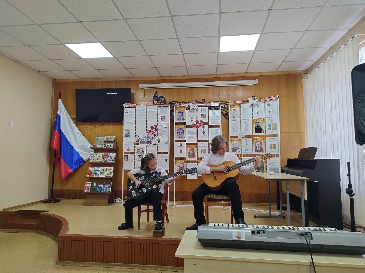 В Михайловке прошел торжественный концерт-лекция ко Дню освобождения района В Михайловке прошел торжественный концерт-лекция ко Дню освобождения района