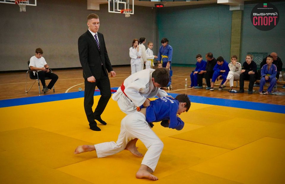 ������ ����������� ������� �� ����� ������ � ����������