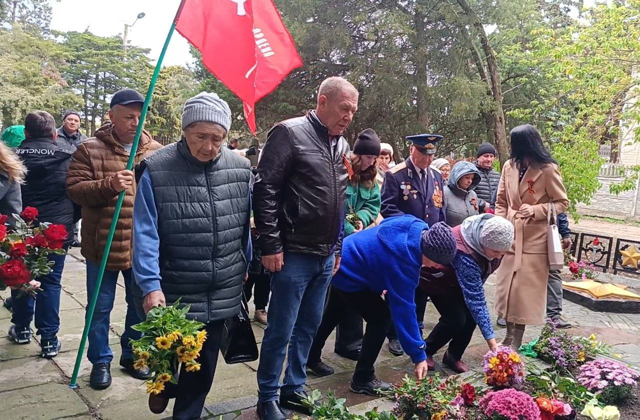 В Ефремовке прошёл митинг ко Дню освобождения села от немецко-фашистских захватчиков В Ефремовке прошёл митинг ко Дню освобождения села от немецко-фашистских захватчиков