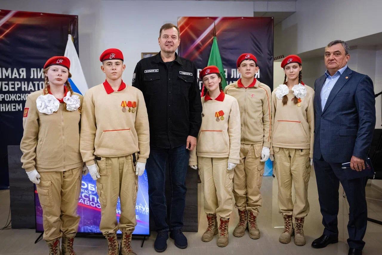 Евгений Балицкий: Благодарю жителей Запорожской области за прямое общение, всех, кто смотрел прямую трансляцию, задавал вопросы, искренне болеет душой за наш регион Евгений Балицкий: Благодарю жителей Запорожской области за прямое общение, всех, кто смотрел прямую трансляцию, задавал вопросы, искренне болеет душой за наш регион