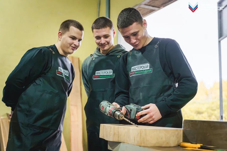 Мастерская #ЮгМолодой продолжает принимать творческую молодёжь! Мастерская #ЮгМолодой продолжает принимать творческую молодёжь!