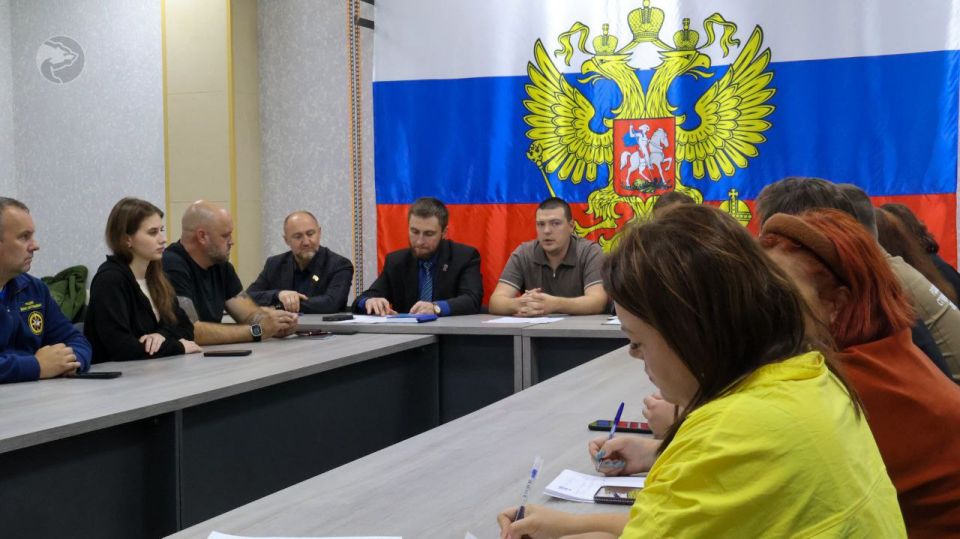 В Запорожской области совет сторонников «Единой России» провел с НКО дискуссию по актуальным вопросам сотрудничества В Запорожской области совет сторонников «Единой России» провел с НКО дискуссию по актуальным вопросам сотрудничества