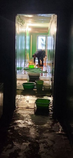 В Энергодаре затопило квартиры из-за халатности подрядчика и ФКР