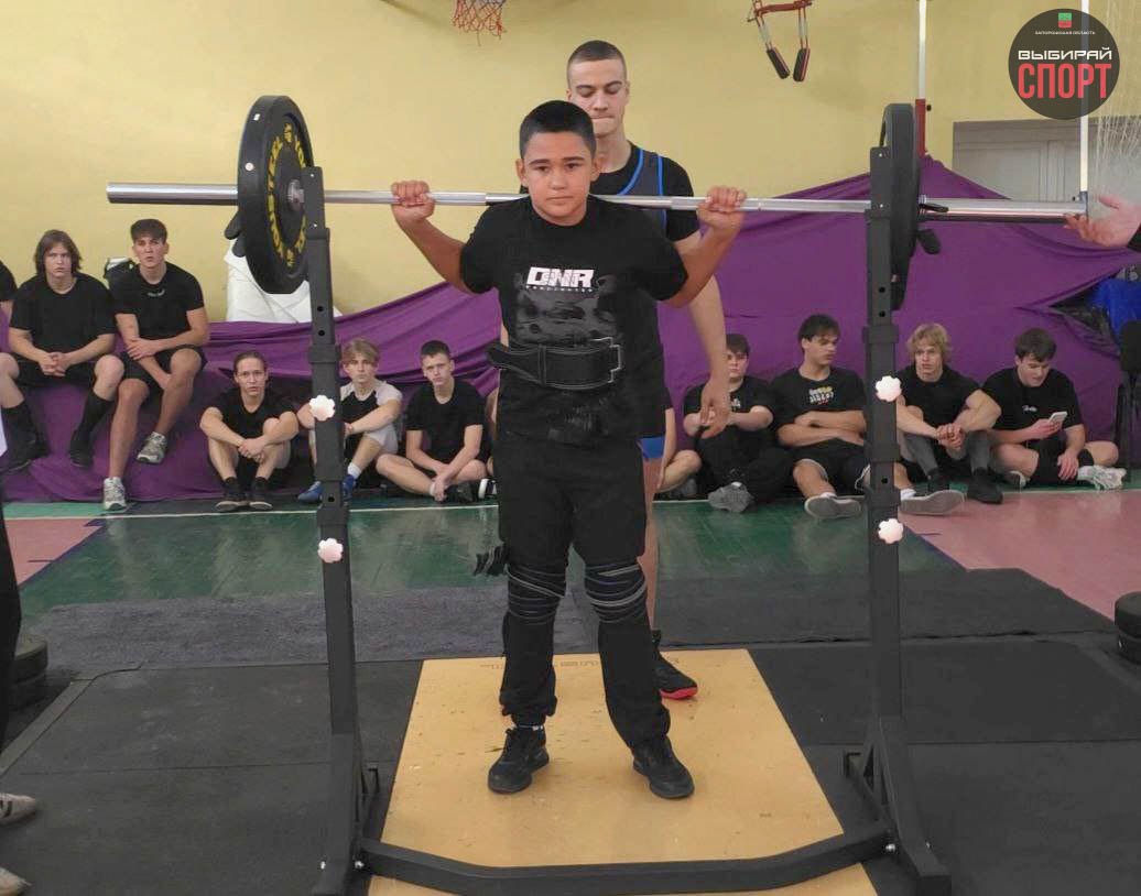 В пгт.Весёлое прошел турнир по пауэрлифтингу, посвященный памяти героя СВО Антона Спиридонова В пгт.Весёлое прошел турнир по пауэрлифтингу, посвященный памяти героя СВО Антона Спиридонова