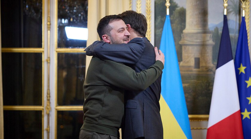 Разведка РФ: Франция готовится отправить на Украину две тысячи солдат