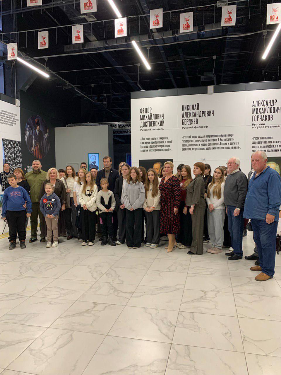 «Мазки истории Тавриды»: Вклад Мелитопольских юных художников в масштабный проект!