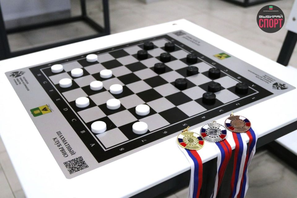 �����: 6-� ���� ����������� ����� ��������������� � ������������� �������� ����������� ������� ����������� 80-����� ������ � ������� ������������� �����