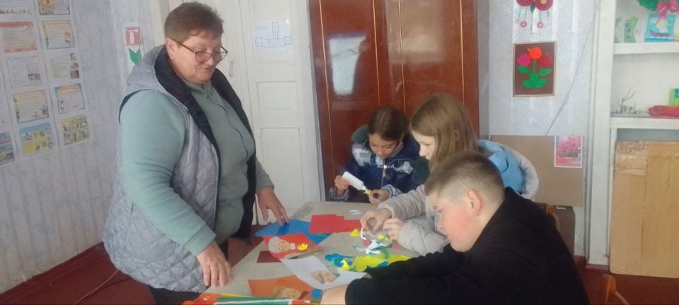 Розовский СДК, Атманайский СДК и Петровский СК присоединились к доброй акции "Подарок самым любимым", приуроченной ко Дню бабушек и дедушек Розовский СДК, Атманайский СДК и Петровский СК присоединились к доброй акции "Подарок самым любимым", приуроченной ко Дню бабушек и дедушек