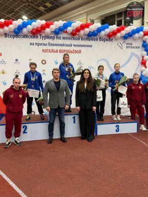 Спортсменка Запорожской области приняла участие Всероссийских соревнованиях по женской борьбе в Санкт-Петербурге!