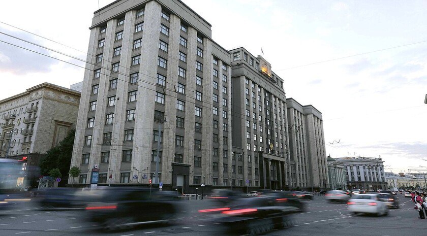 Госдума одобрила введение круглогодичного призыва на военную службу