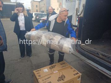 Мы хотим выразить нашу искреннюю благодарность Грибачёвой Анне Валерьевне, депутату Васильевского окружного совета первого созыва, а также Благотворительному фонду "Социальное благополучие Спасского района Республики...