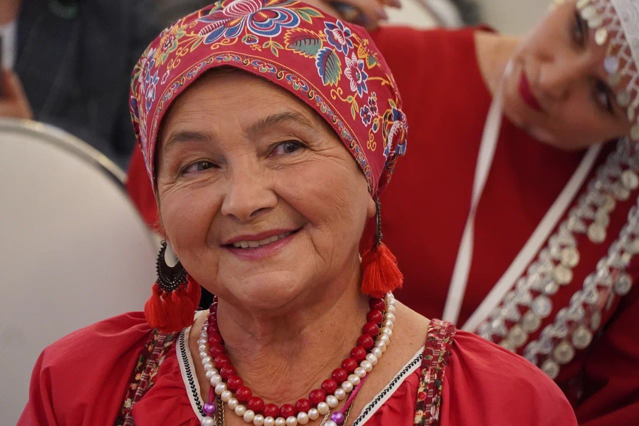 Статс-секретарь – заместитель Министра обороны РФ, председатель фонда «Защитники Отечества» Анна Цивилева приняла участие в церемонии награждения конкурса «Женщины за сохранение традиций» Статс-секретарь – заместитель Министра обороны РФ, председатель фонда «Защитники Отечества» Анна Цивилева приняла участие в церемонии награждения конкурса «Женщины за сохранение традиций»