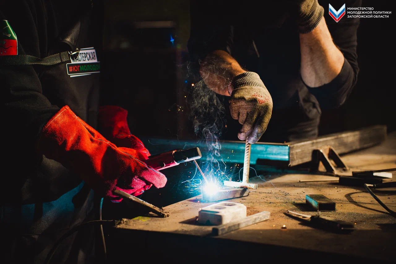 Мастерская #ЮгМолодой набирает обороты и продолжает принимать творческую молодёжь! Мастерская #ЮгМолодой набирает обороты и продолжает принимать творческую молодёжь!