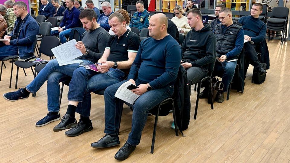 Григорий Прохватилов: Друзья, представьте, что ваш смартфон становится универсальным пропуском во многие жизненные ситуации Григорий Прохватилов: Друзья, представьте, что ваш смартфон становится универсальным пропуском во многие жизненные ситуации