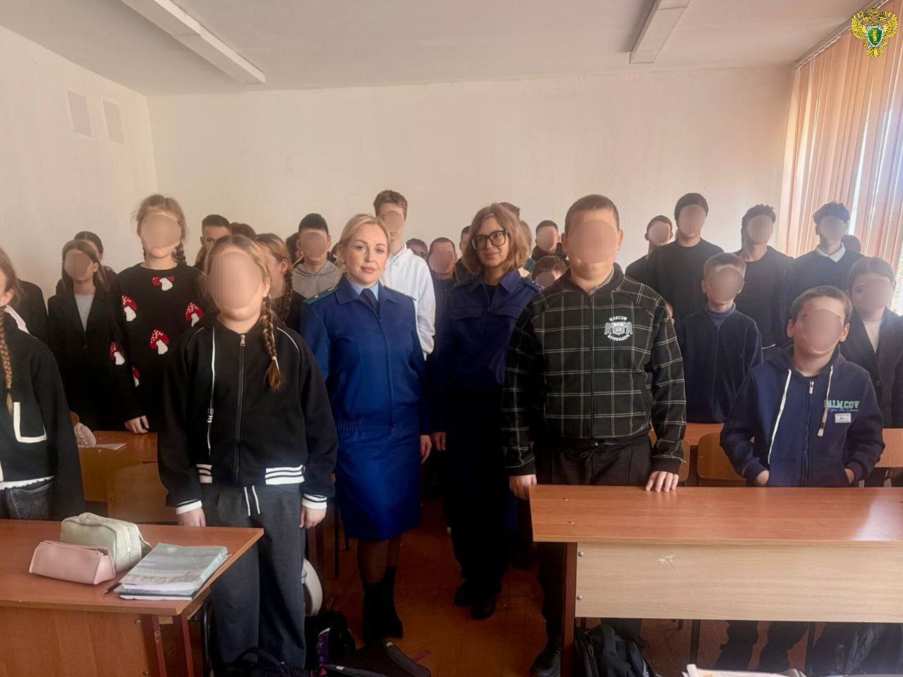 Прокуратура Мелитопольского района продолжает работу по правовому воспитанию молодежи Прокуратура Мелитопольского района продолжает работу по правовому воспитанию молодежи