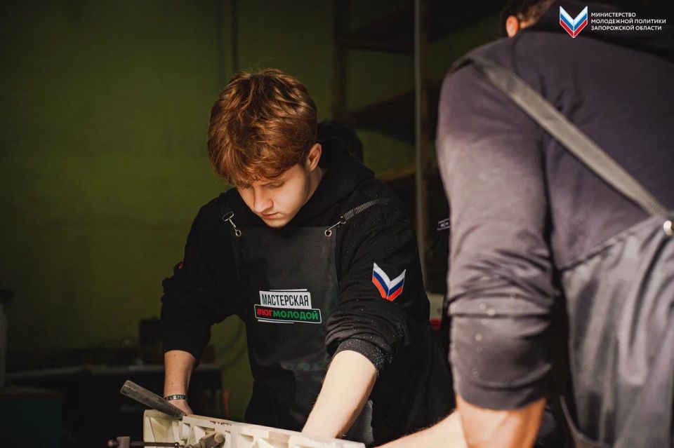 Мастерская #ЮгМолодой набирает обороты и продолжает принимать творческую молодёжь! Мастерская #ЮгМолодой набирает обороты и продолжает принимать творческую молодёжь!