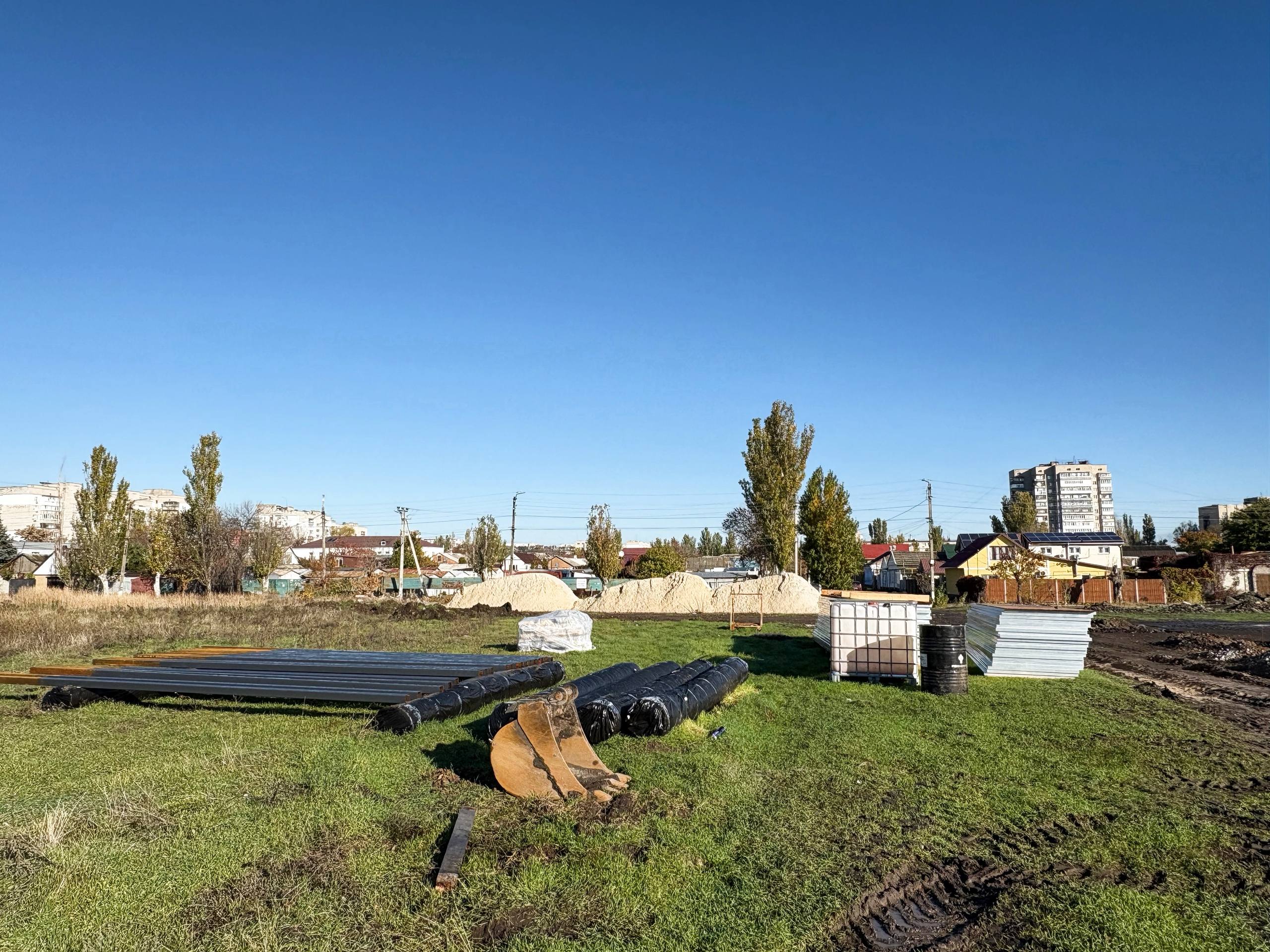 Строительство ФОКОТа на месте бывшего стадиона «Торпедо» идёт по плану Строительство ФОКОТа на месте бывшего стадиона «Торпедо» идёт по плану