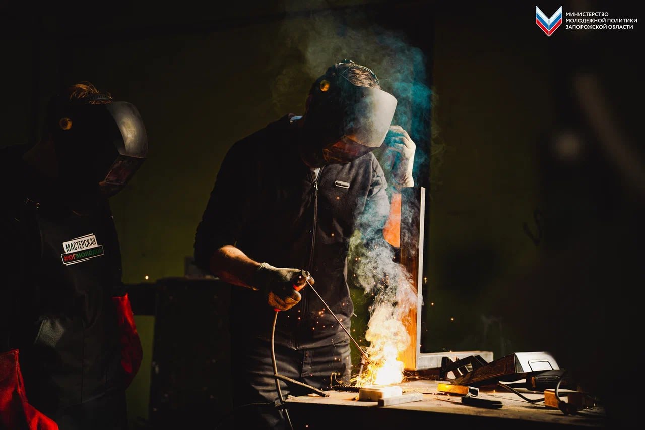 Мастерская #ЮгМолодой набирает обороты и продолжает принимать творческую молодёжь! Мастерская #ЮгМолодой набирает обороты и продолжает принимать творческую молодёжь!