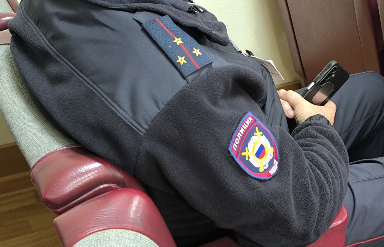 Работает комиссия по делам детей Работает комиссия по делам детей