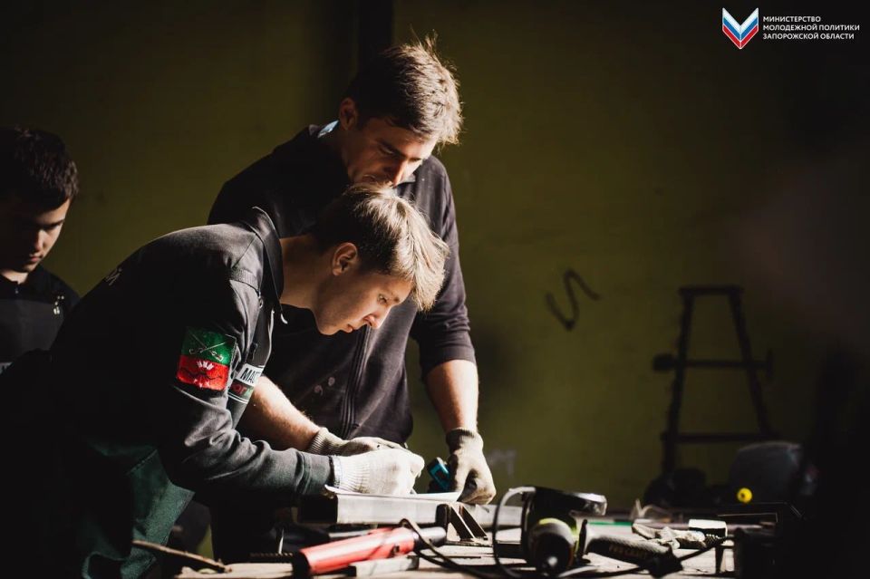 Мастерская #ЮгМолодой набирает обороты и продолжает принимать творческую молодёжь! Мастерская #ЮгМолодой набирает обороты и продолжает принимать творческую молодёжь!