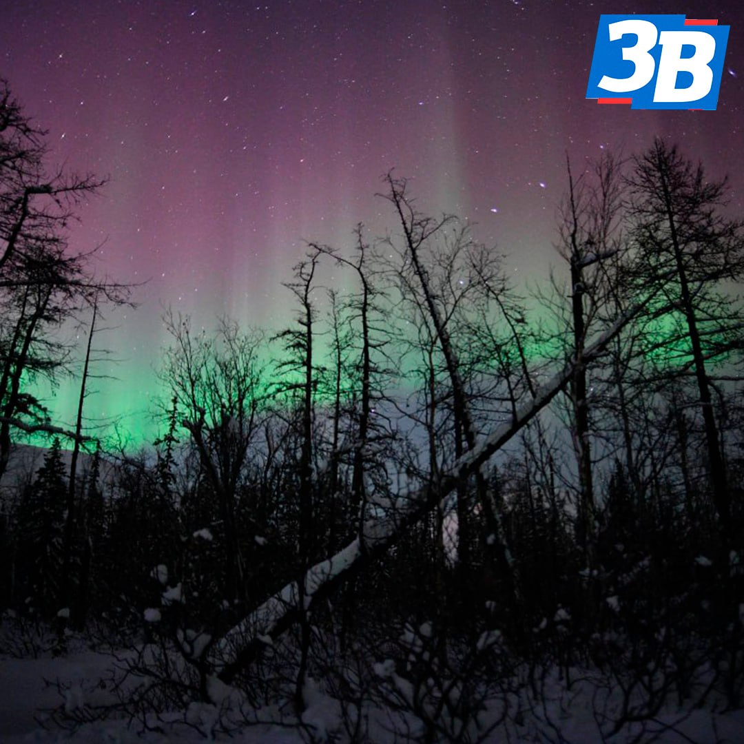 Жители северных регионов России стали свидетелями зрелищного явления Жители северных регионов России стали свидетелями зрелищного явления