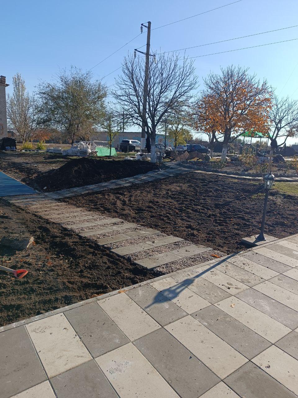 Ярославская область завершает благоустройство территории у Дома культуры в Новоданиловке Ярославская область завершает благоустройство территории у Дома культуры в Новоданиловке