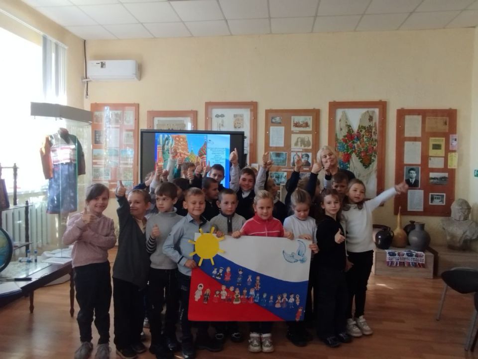 4 ноября в России отмечается День народного единства 4 ноября в России отмечается День народного единства