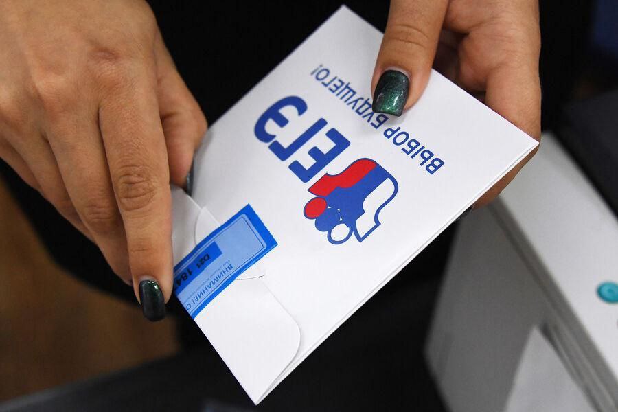 Министерство науки и высшего образования планирует запретить платный прием в вузы, если средний балл ЕГЭ ниже 50