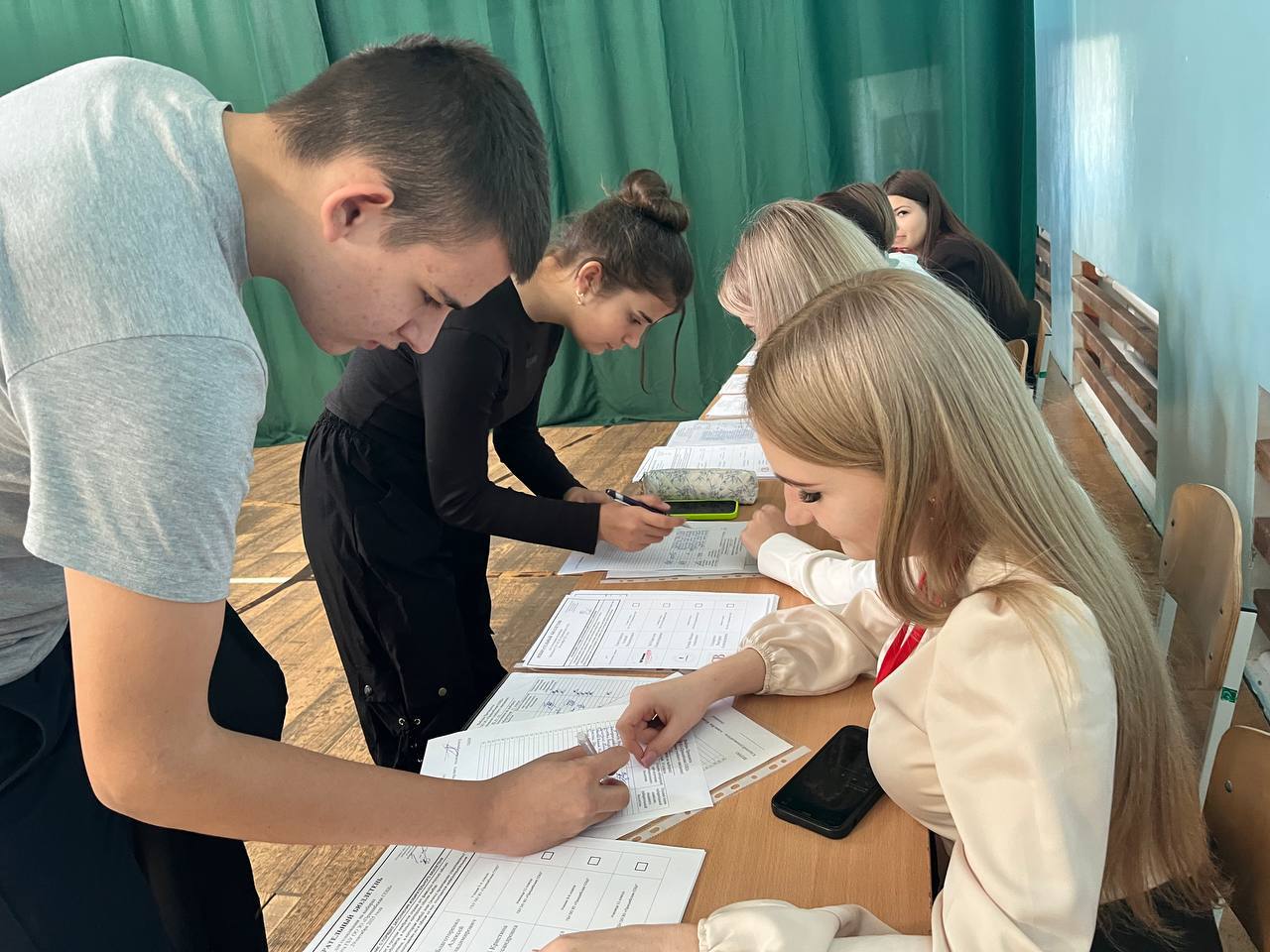 В ГБУ ОО ЗО «Пришибская школа» прошли выборы президента В ГБУ ОО ЗО «Пришибская школа» прошли выборы президента