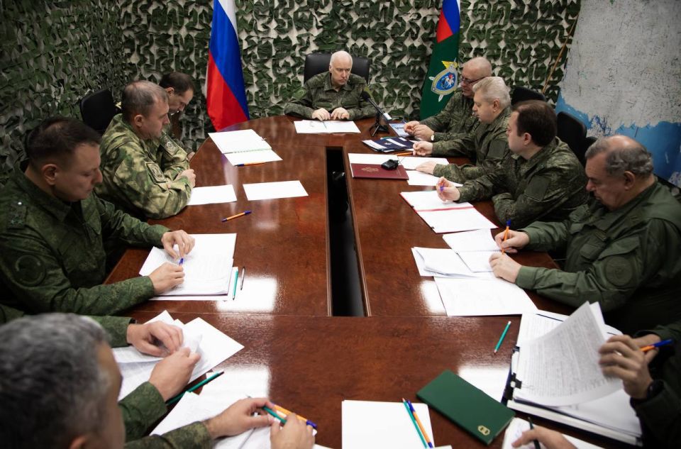 Председатель СК России провел оперативное совещание в Луганске Председатель СК России провел оперативное совещание в Луганске