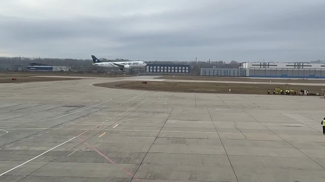 В Иркутске успешно завершился испытательный полет полностью импортозамещенного самолета МС-21