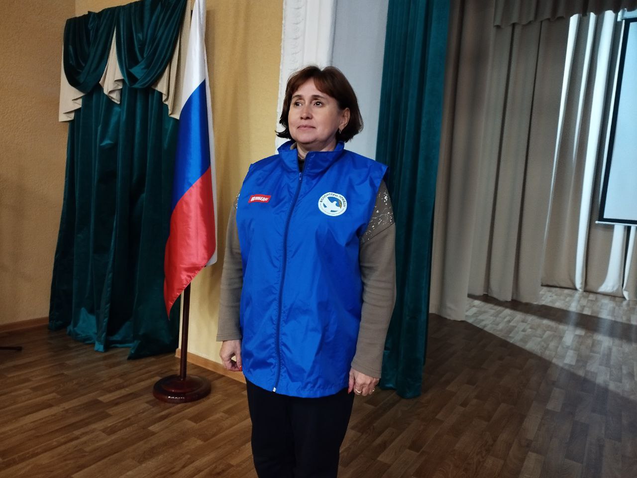 Волонтёры Победы и добровольцы (Запорожская область, Акимовский муниципальный округ) совместно с сотрудниками МКУ "Акимовская ЦКС" представили документальный Всероссийский видеожурнал "Эпоха Героев", созданный при поддержке... Волонтёры Победы и добровольцы (Запорожская область, Акимовский муниципальный округ) совместно с сотрудниками МКУ "Акимовская ЦКС" представили документальный Всероссийский видеожурнал "Эпоха Героев", созданный при поддержке...