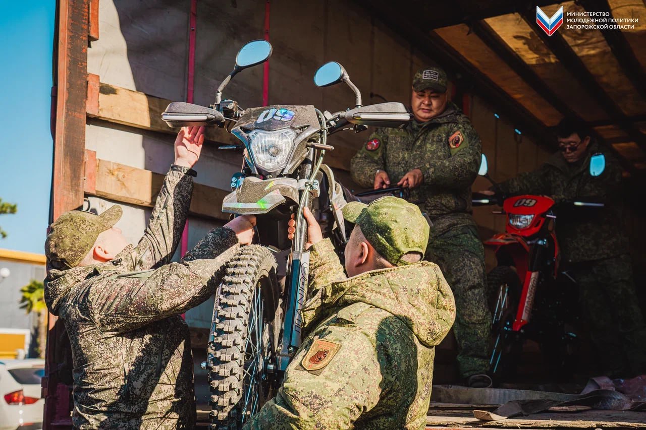 Астраханская область передала гуманитарную помощь военнослужащим на Запорожском направлении! Астраханская область передала гуманитарную помощь военнослужащим на Запорожском направлении!