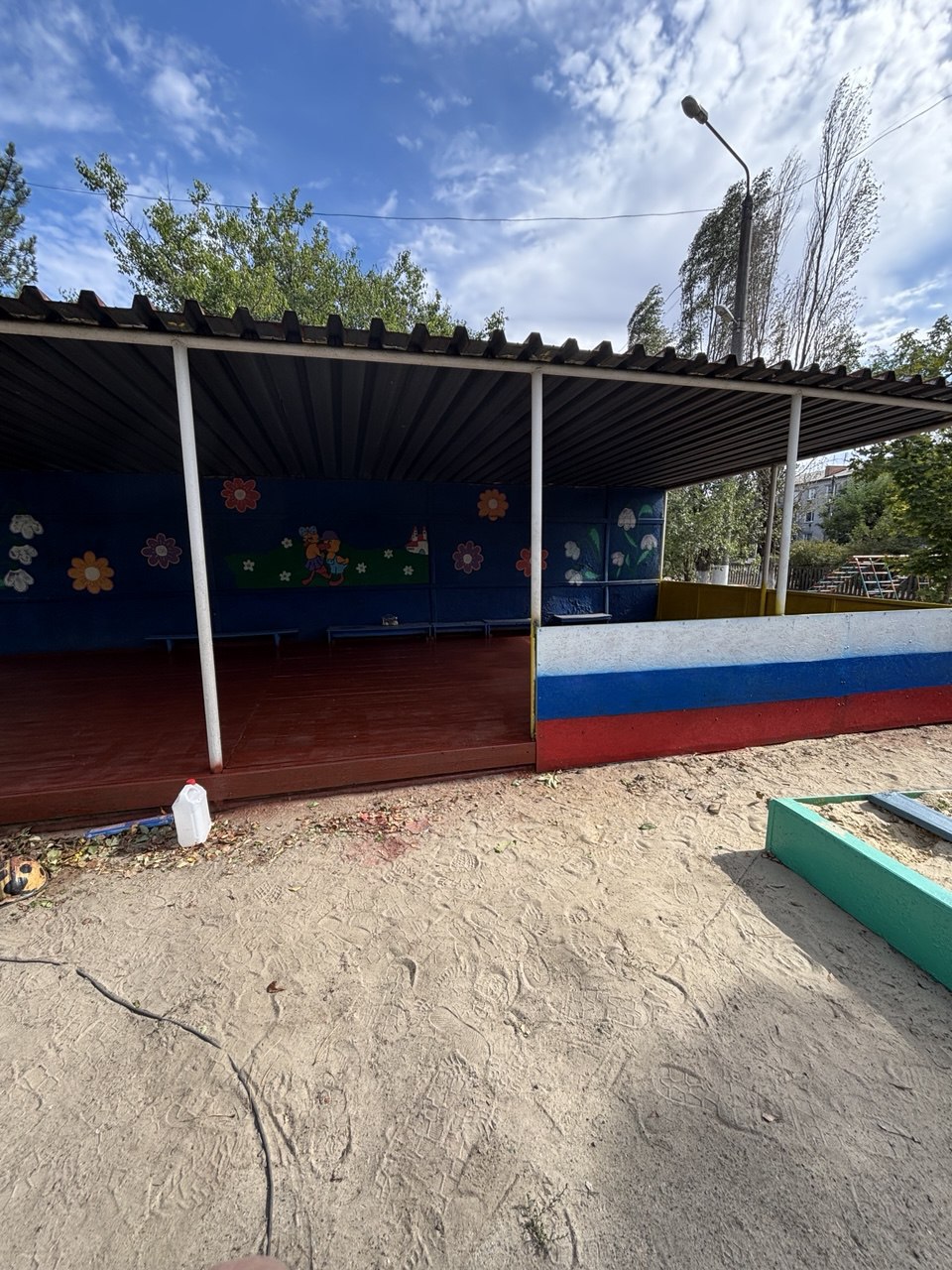 Администрация и коллектив , родители детского сада «Тополёк» г.Молочанск выражают огромную благодарность заместителю министра по строительству Республики Ингушетия Игорю Николаевичу Захарову и специалистам... Администрация и коллектив , родители детского сада «Тополёк» г.Молочанск выражают огромную благодарность заместителю министра по строительству Республики Ингушетия Игорю Николаевичу Захарову и специалистам...