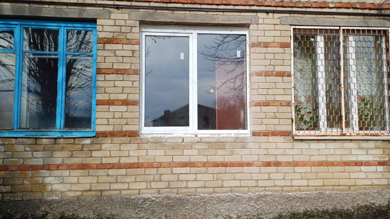 Мастера из Марий Эл начали замену окон и дверей в здании ТОА в Гусарке Мастера из Марий Эл начали замену окон и дверей в здании ТОА в Гусарке