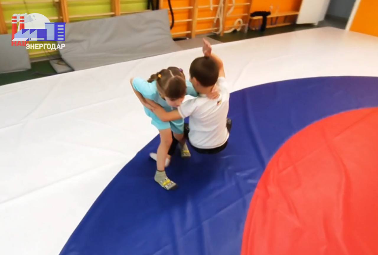 Тренировка по самбо в Энергодаре ко Дню тренера! Тренировка по самбо в Энергодаре ко Дню тренера!