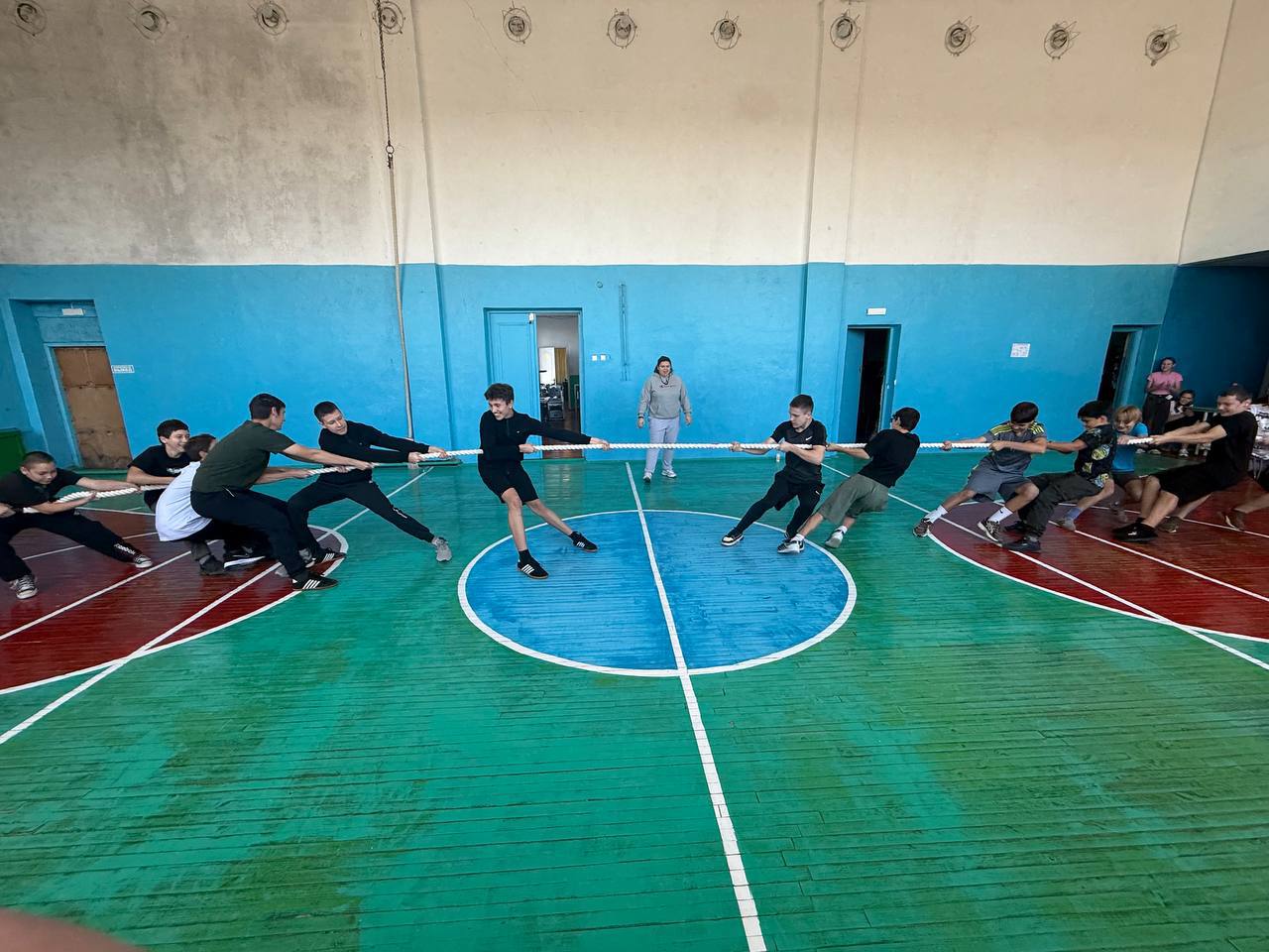 Спорт объединил молодежь Дмитровки Спорт объединил молодежь Дмитровки