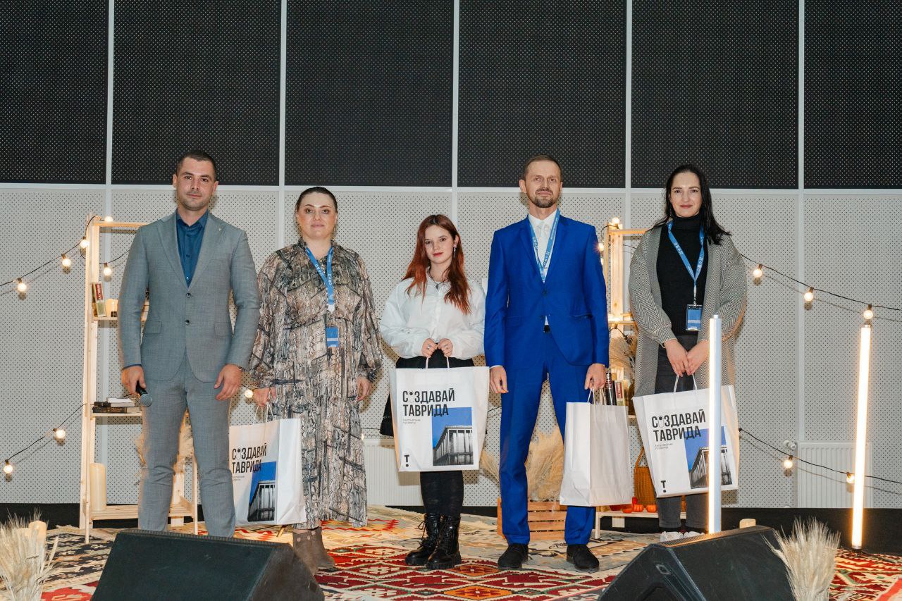 Начальник отдела культуры администрации Акимовского муниципального округа Анастасия Козакова вошла в состав экспертной комиссии Акселератора творческих проектов «Создавай.Новороссия» Начальник отдела культуры администрации Акимовского муниципального округа Анастасия Козакова вошла в состав экспертной комиссии Акселератора творческих проектов «Создавай.Новороссия»