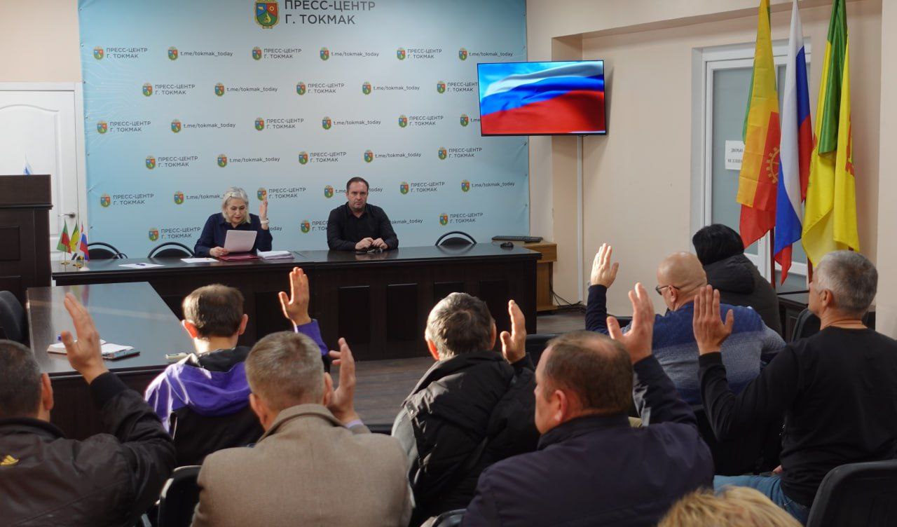 В Токмаке депутаты окружного совета утвердили нормы предоставления жилья в рамках реализации регионального закона В Токмаке депутаты окружного совета утвердили нормы предоставления жилья в рамках реализации регионального закона