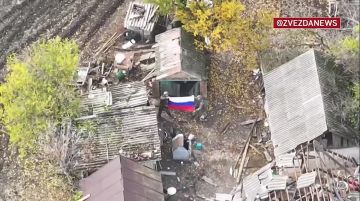 Триколор над Красногорским в Запорожской области