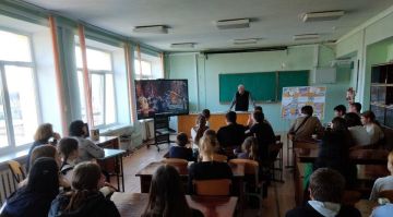 Школьники Новоуспенки показали себя на викторине по истории России