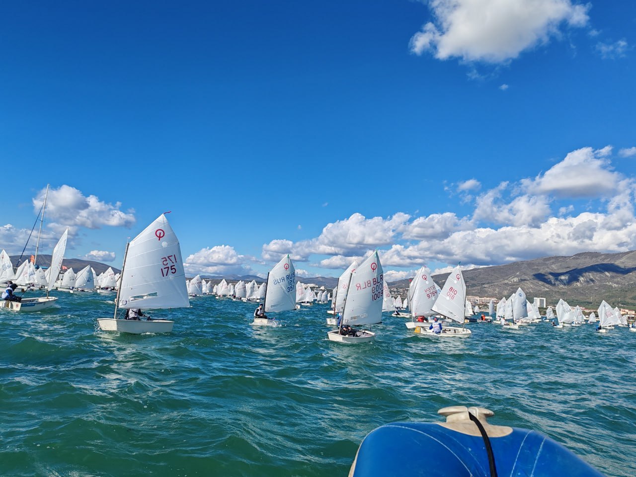 Яхтсмены из Запорожской области имеют высокие шансы занять призовые места в престижной парусной регате, которая проходит в акватории Геленджика Яхтсмены из Запорожской области имеют высокие шансы занять призовые места в престижной парусной регате, которая проходит в акватории Геленджика