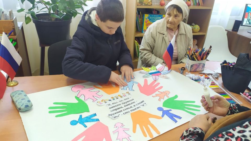   ...      .          ,.   :       ,        ...