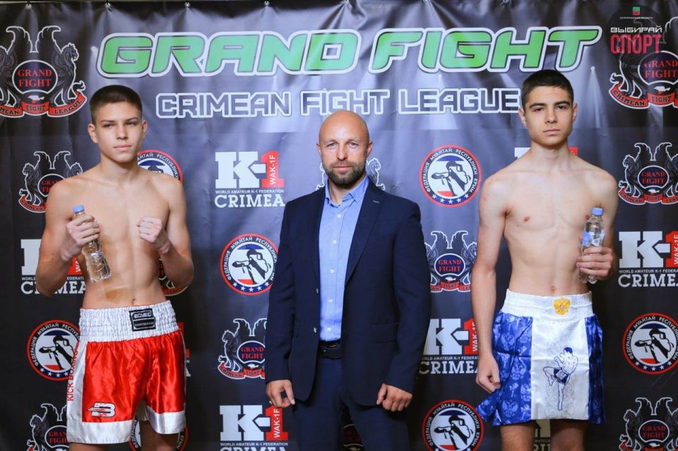 ����������� ������� ������� ������� � V ������� ��������� ���������� ���� Grand Fight�