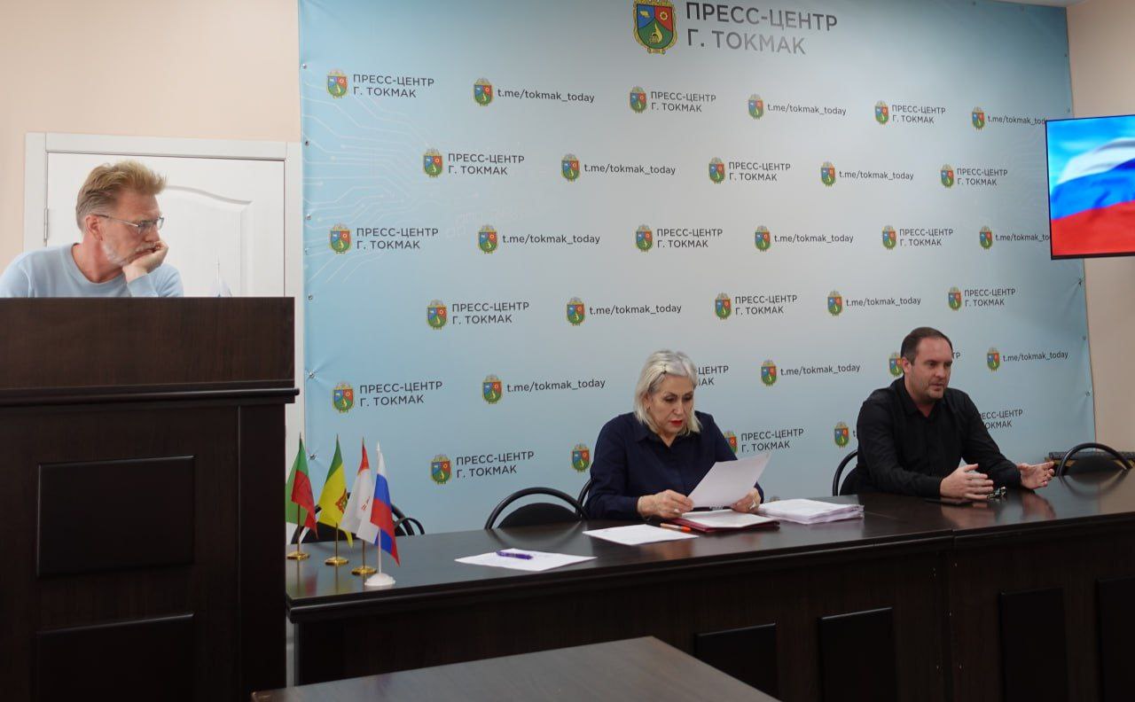 В Токмаке депутаты окружного совета утвердили нормы предоставления жилья в рамках реализации регионального закона В Токмаке депутаты окружного совета утвердили нормы предоставления жилья в рамках реализации регионального закона